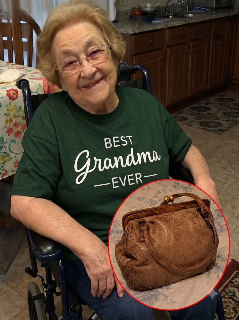 MY GRANDMA WOULDN’T LET ANYONE PEEK INSIDE THE OLD HANDBAG SHE KEPT IN HER CLOSET FOR YEARS – THE MOMENT I FINALLY DID, I SCREAMED IN COMPLETE SH0CK