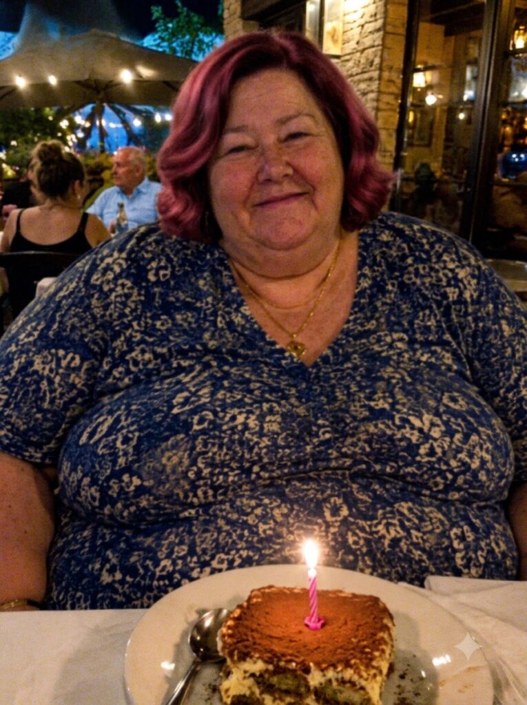 A CUSTOMER M0CKED MY MOM’S WEIGHT LOUD ENOUGH FOR EVERYONE TO HEAR – THEN THE CHEF WALKED OUT